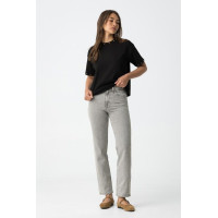 VAQUEROS RECTOS CINTURA ALTA